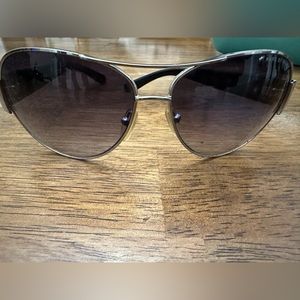 Kate spade aviator sunglasses.